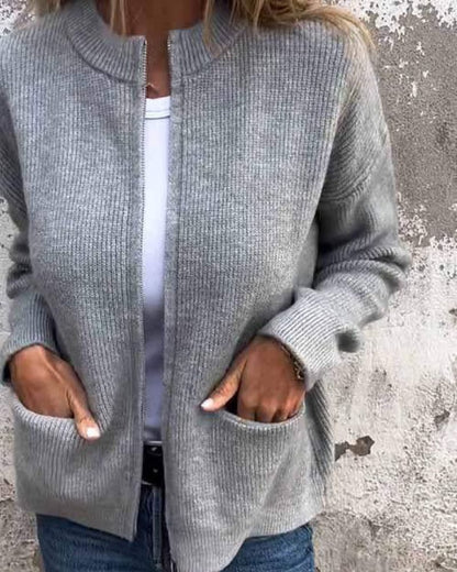 Women's Round Neck Cardigan