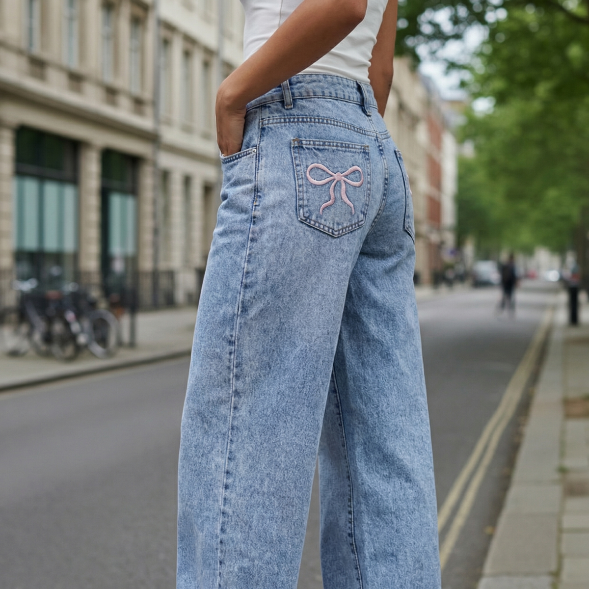 Women's Wide Leg Jeans