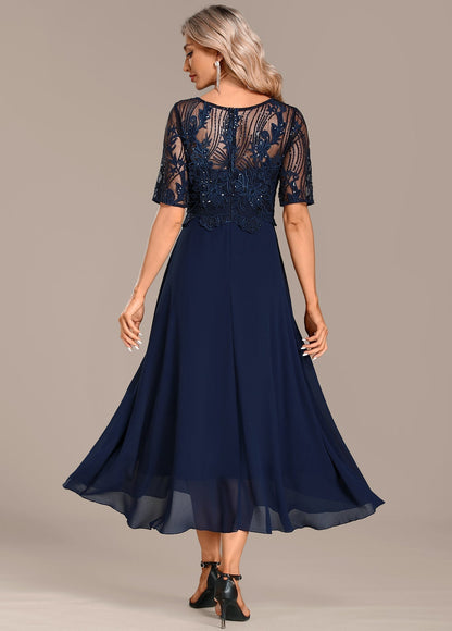 Women's Midi Dress Round Neck Lace Accents