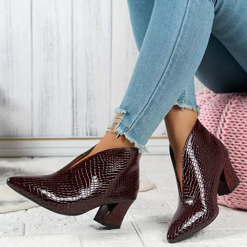 Women's Pointed Toe Ankle Boots Textured Block Heel