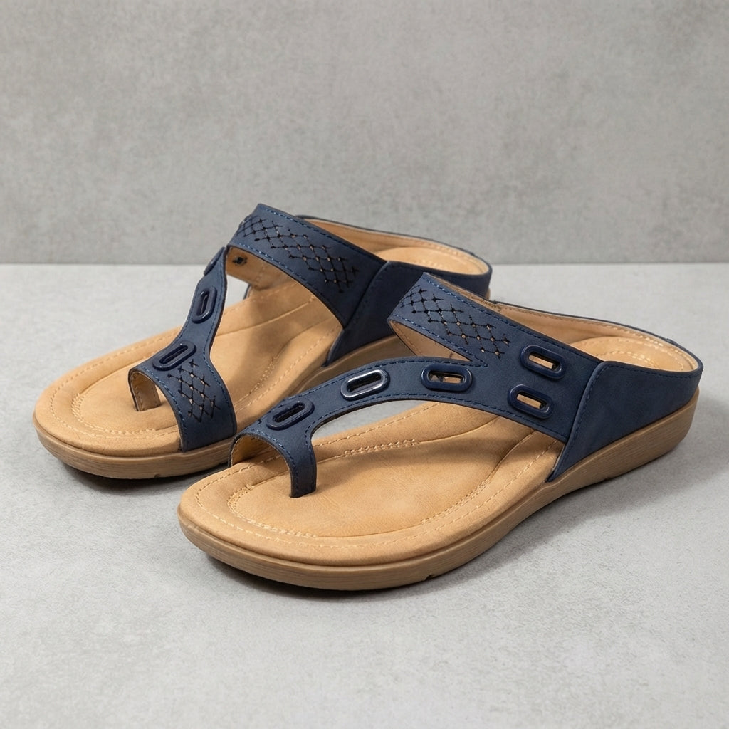 Relaxed Fit Women's Toe-Post Sandals Metallic Accents