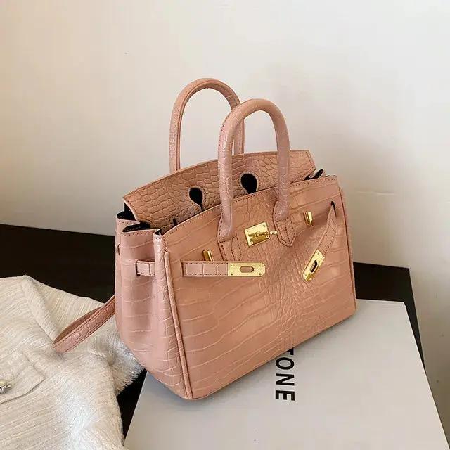 Elegant Handbag for Women – Spacious & Versatile Design-Caliboot