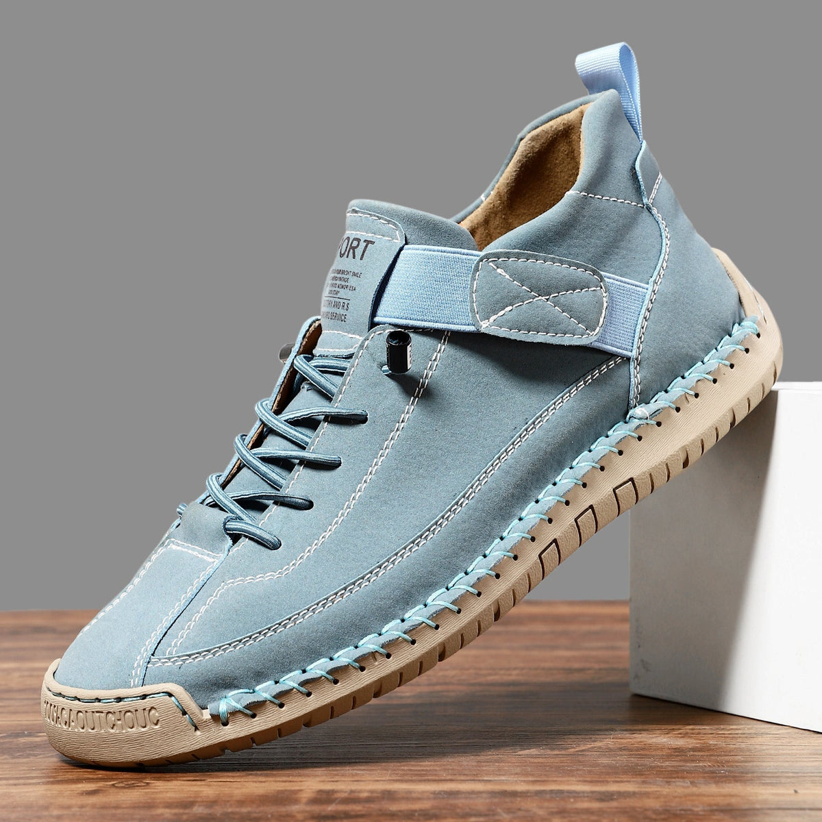 Women's Cushioned Supportive Sneakers