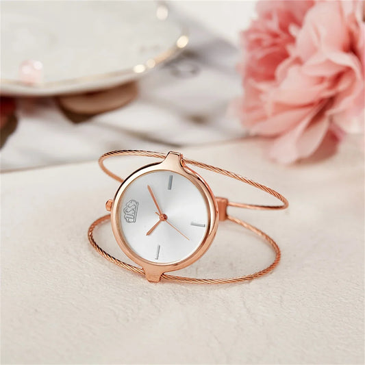 Vera Lune Women's Watch