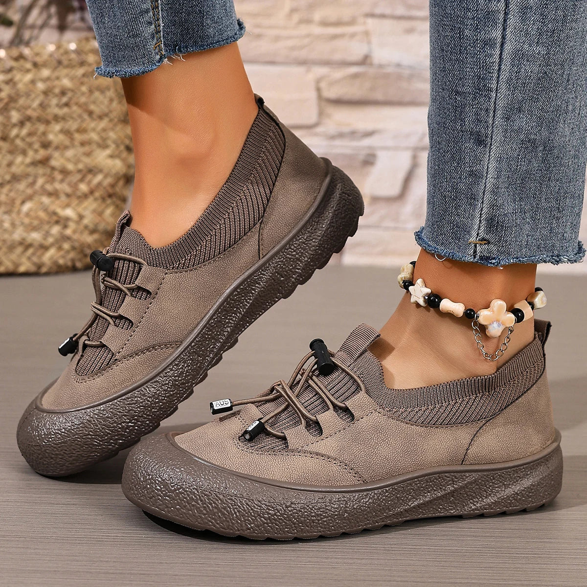 Women's Elastic Lace Slip-On Walking Shoes