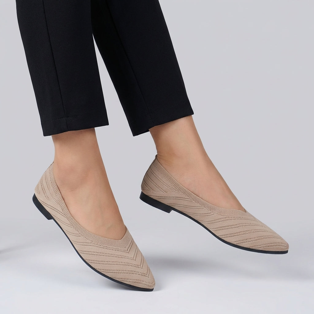 Women's Pointed Toe Slip-On Flats Textured Knit Black