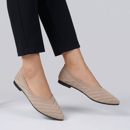 Women's Pointed Toe Slip-On Flats Textured Knit Black
