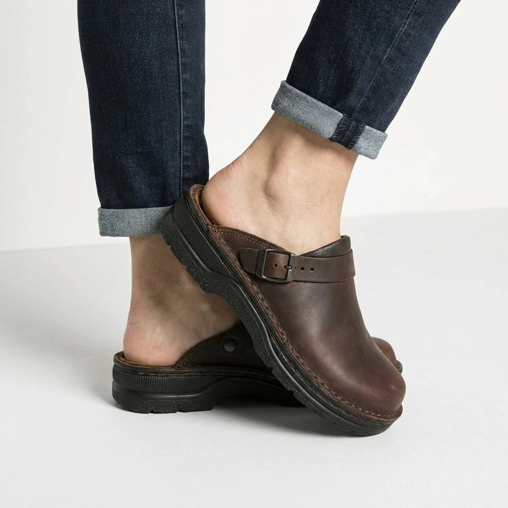 Men’s Slip-On Buckle Sandals