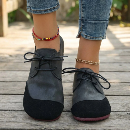 Hollis | Women’s Comfortable Lace-Up Walking Flats