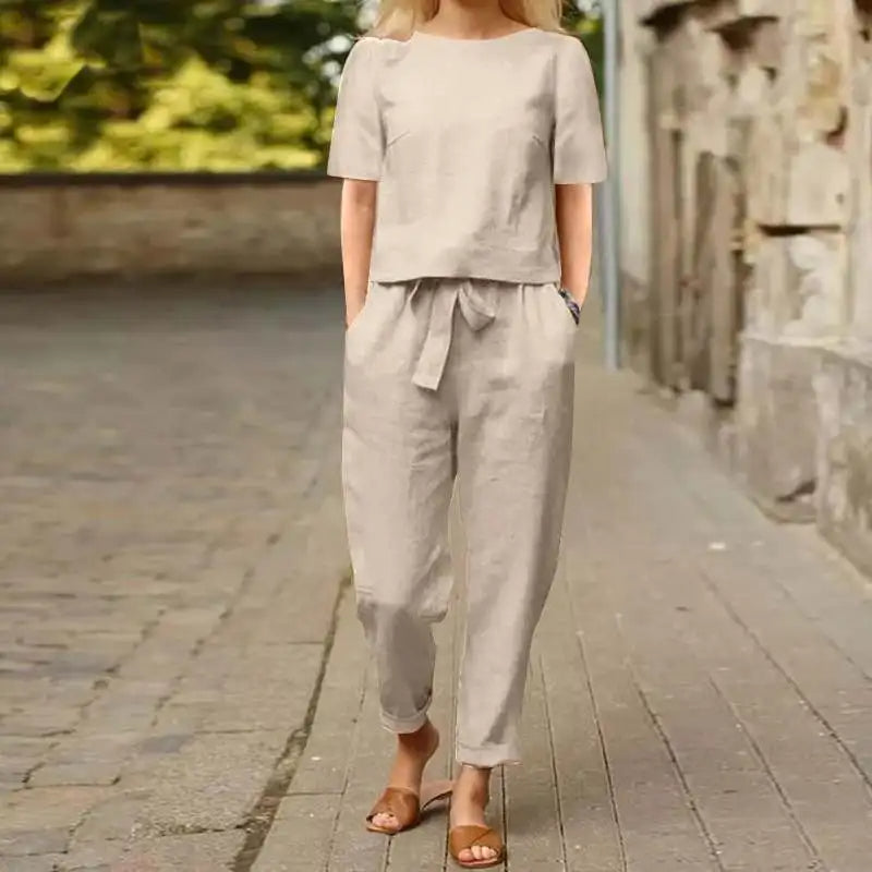 Image of Brooklyn | Women's Cropped Two-Piece Set
