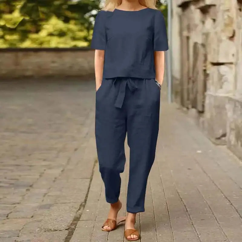 Women's Cropped Two Piece Set