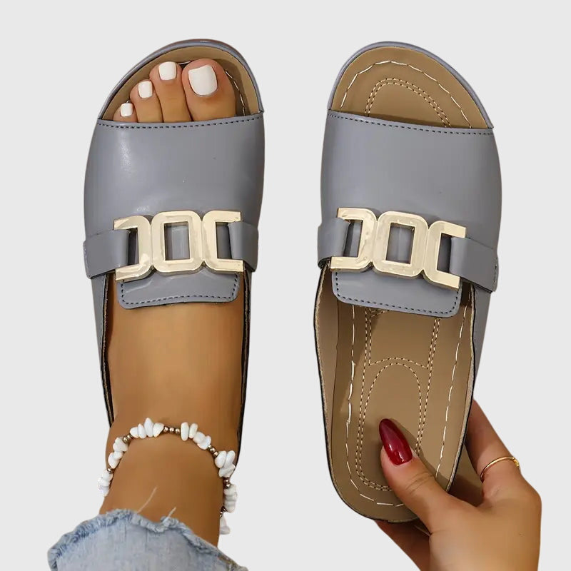 Women’s Comfort Flat Sandals with Buckle
