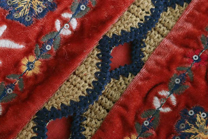 Women's Embroidered Vest
