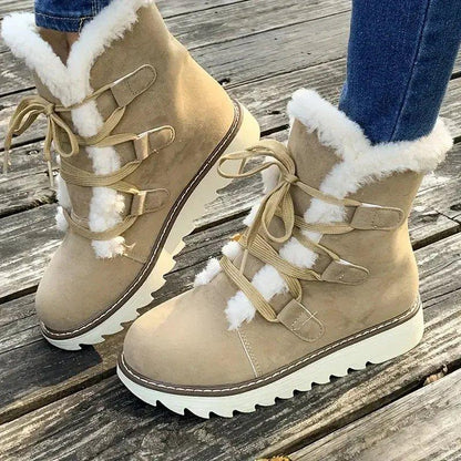 Women's Textured Flat Boots Padded Collar