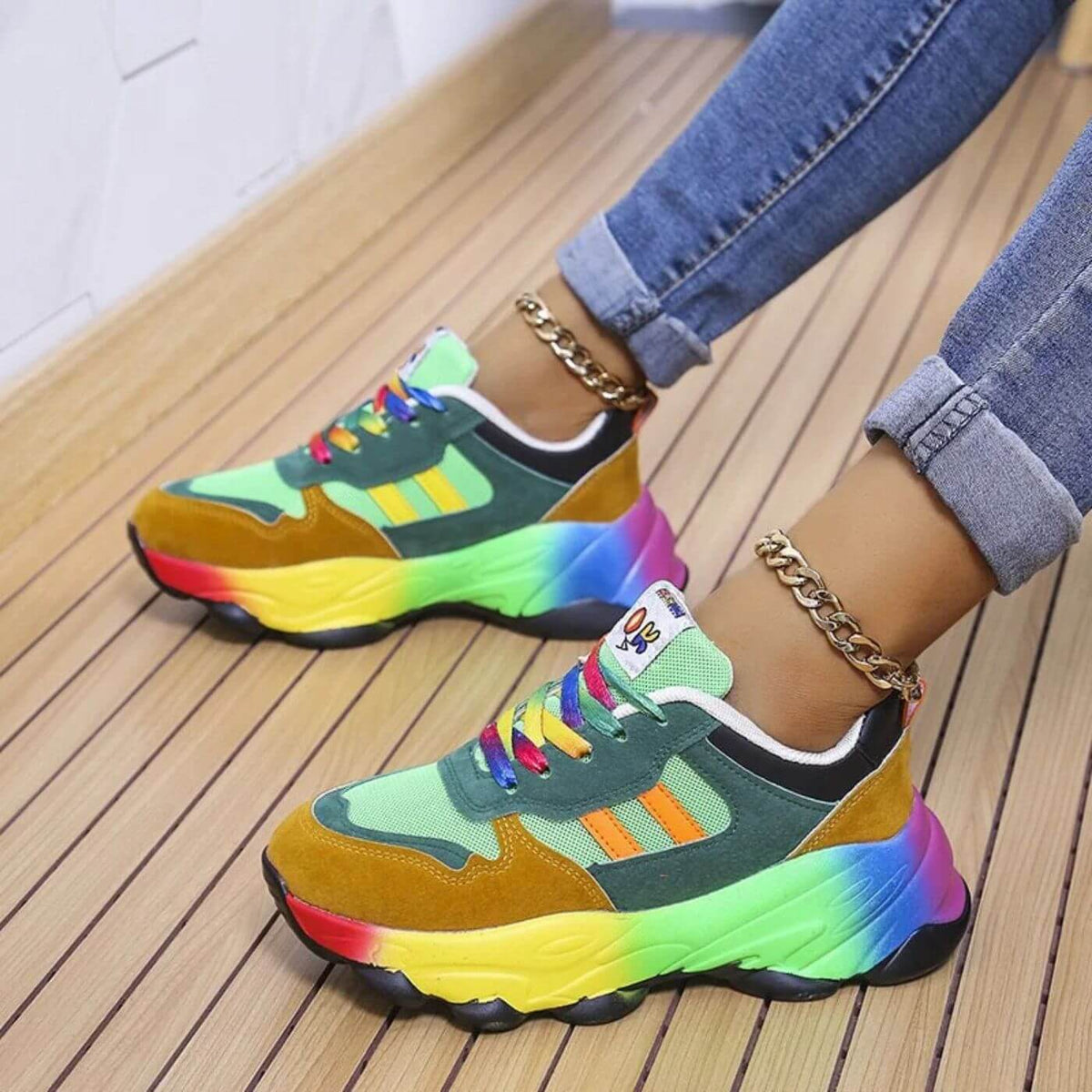 Jade Women's Comfort Sneakers