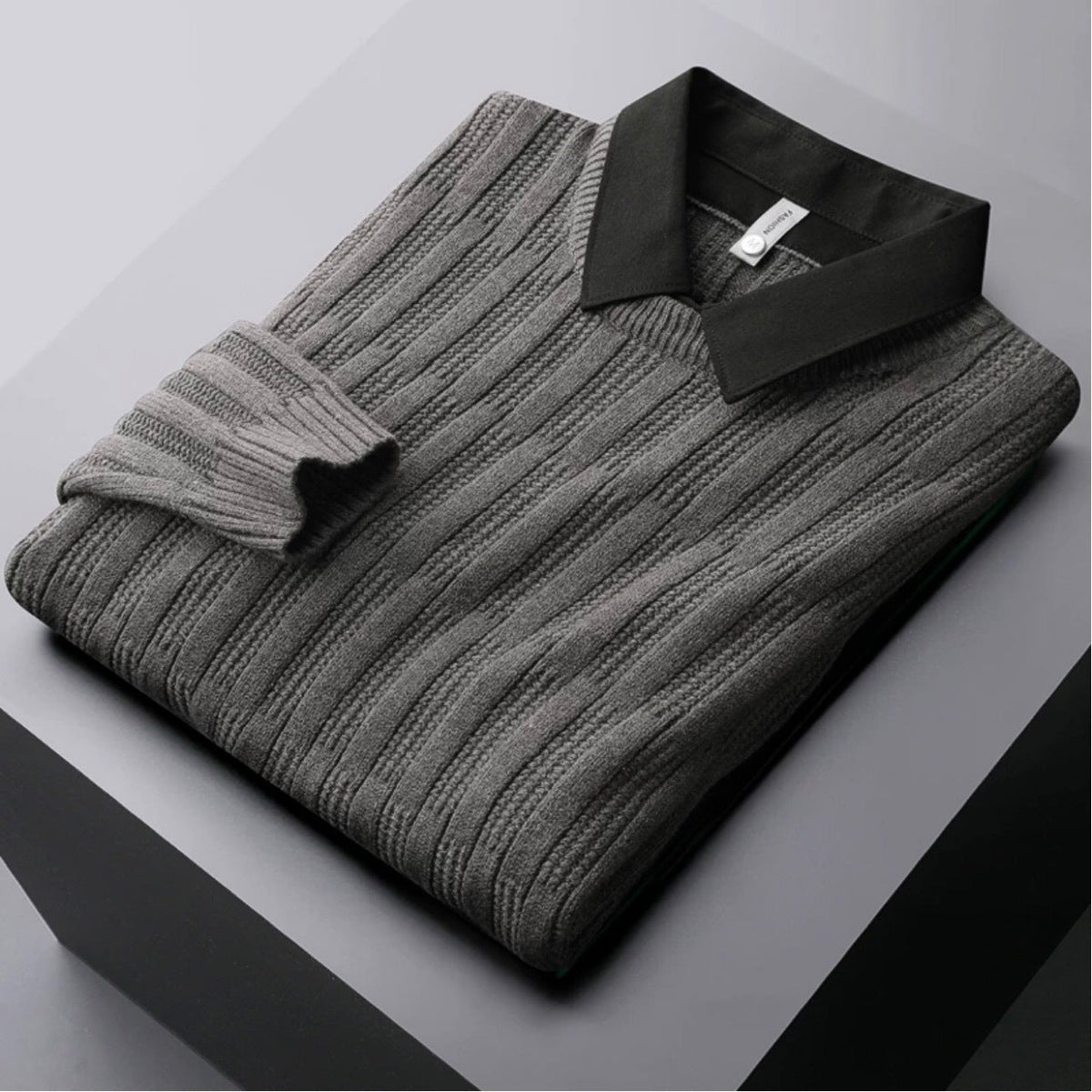 Men's Textured Collared Sweater