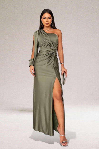 Costanza Women's Evening Gown Formal Wear